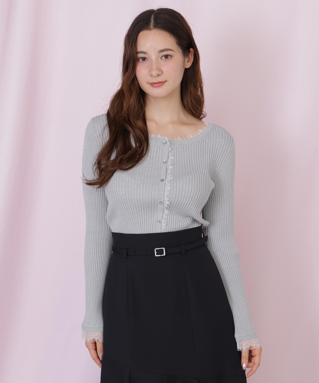 レーストリミングリブニット