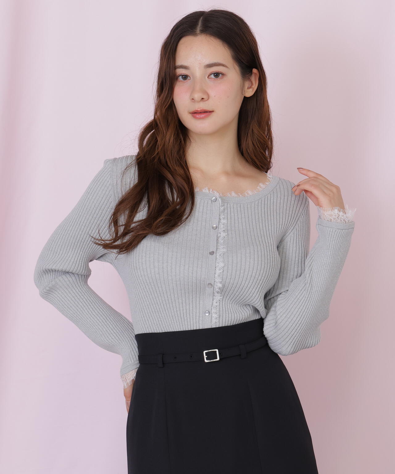 レーストリミングリブニット