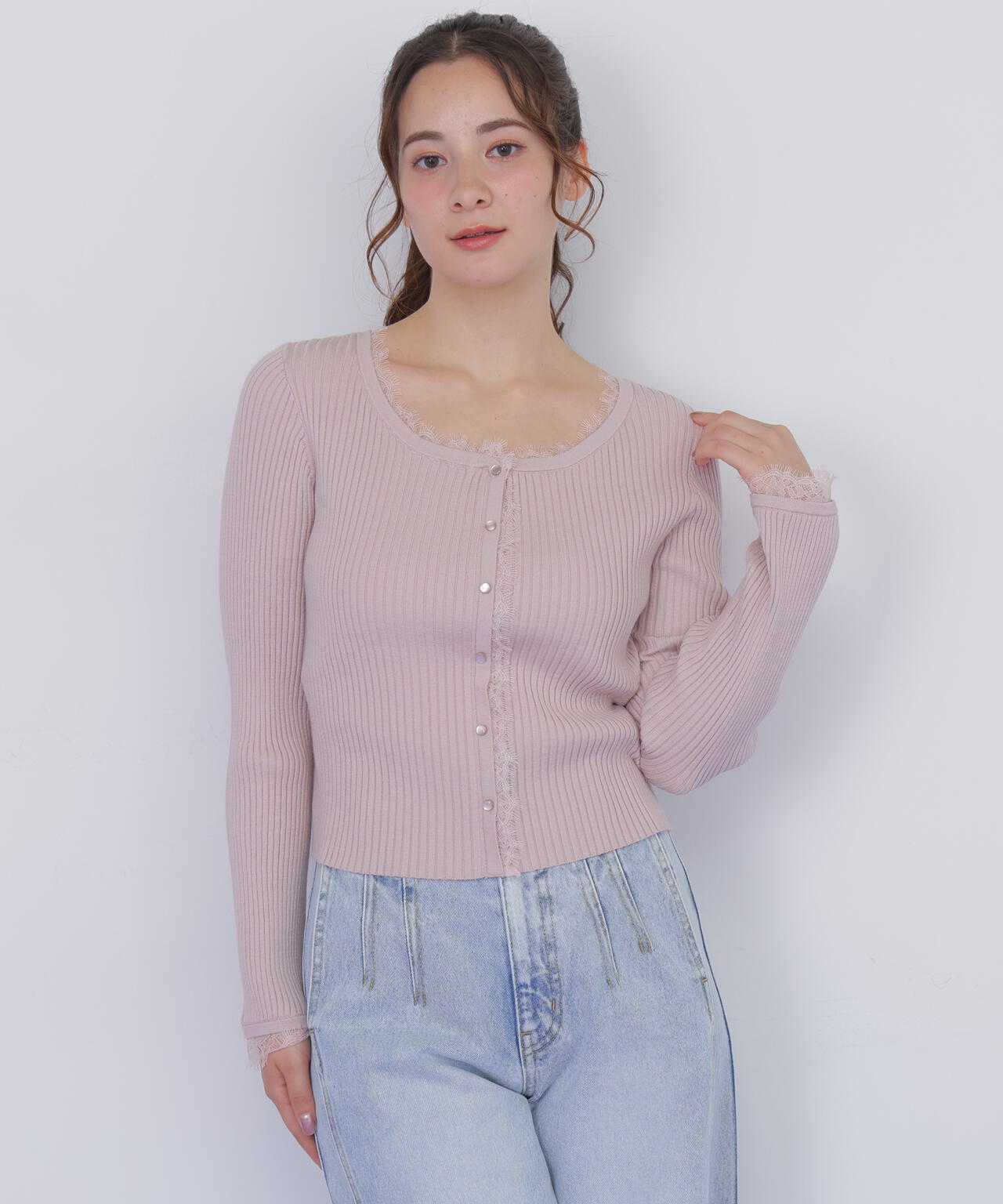 レーストリミングリブニット