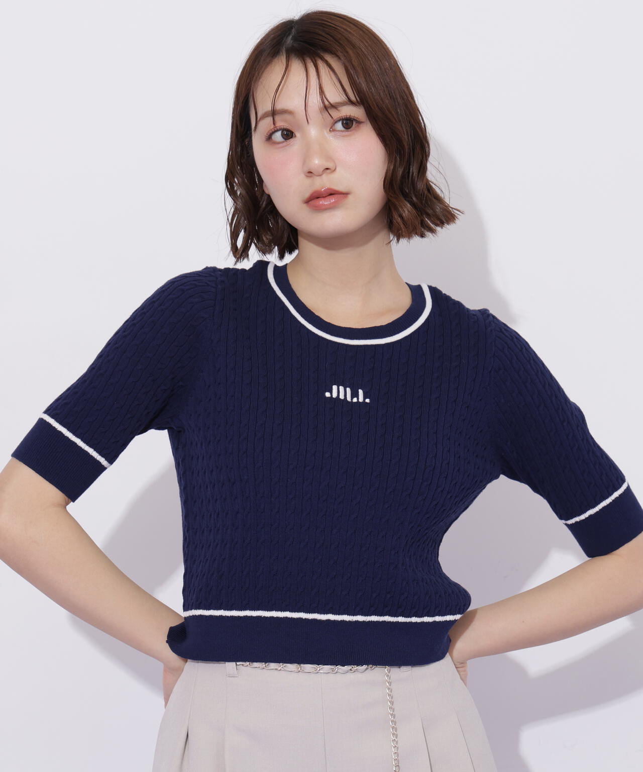 スナイデル★コンパクトケーブルニット SNIDEL（スナイデル） ニット セーター Sustainableノースリラメニット