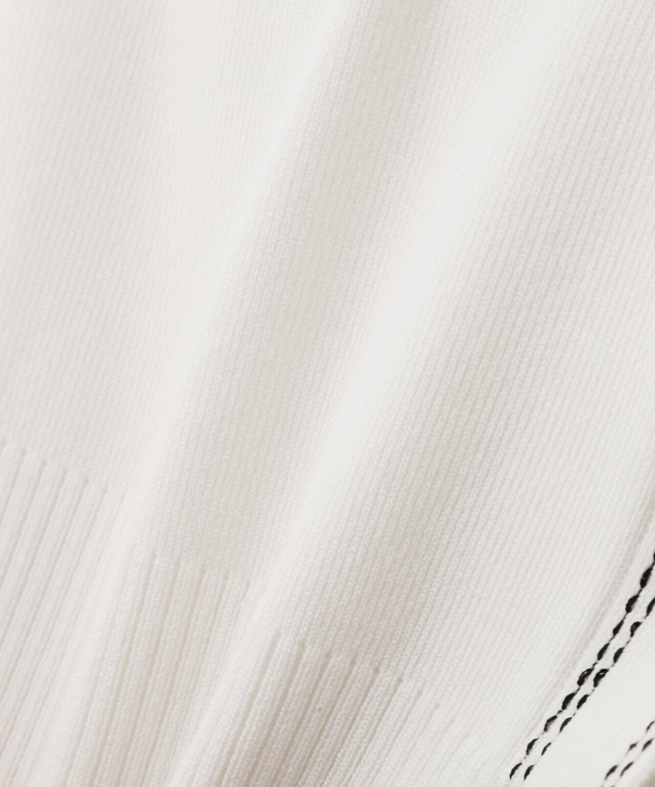 ステッチポロニット