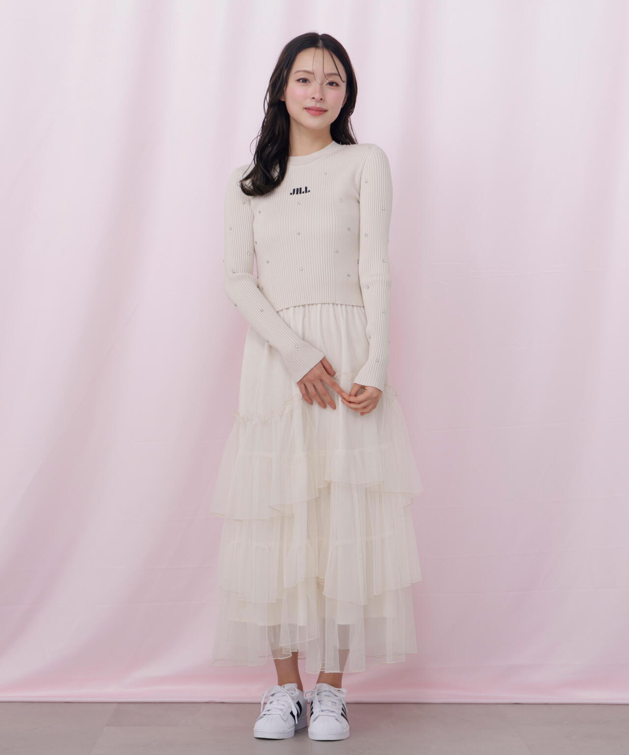 ビジューコンパクトロゴニット