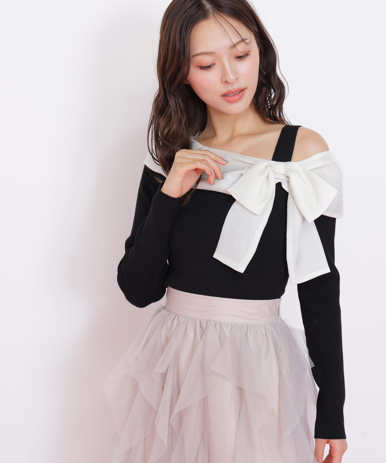 アシメリボンニット