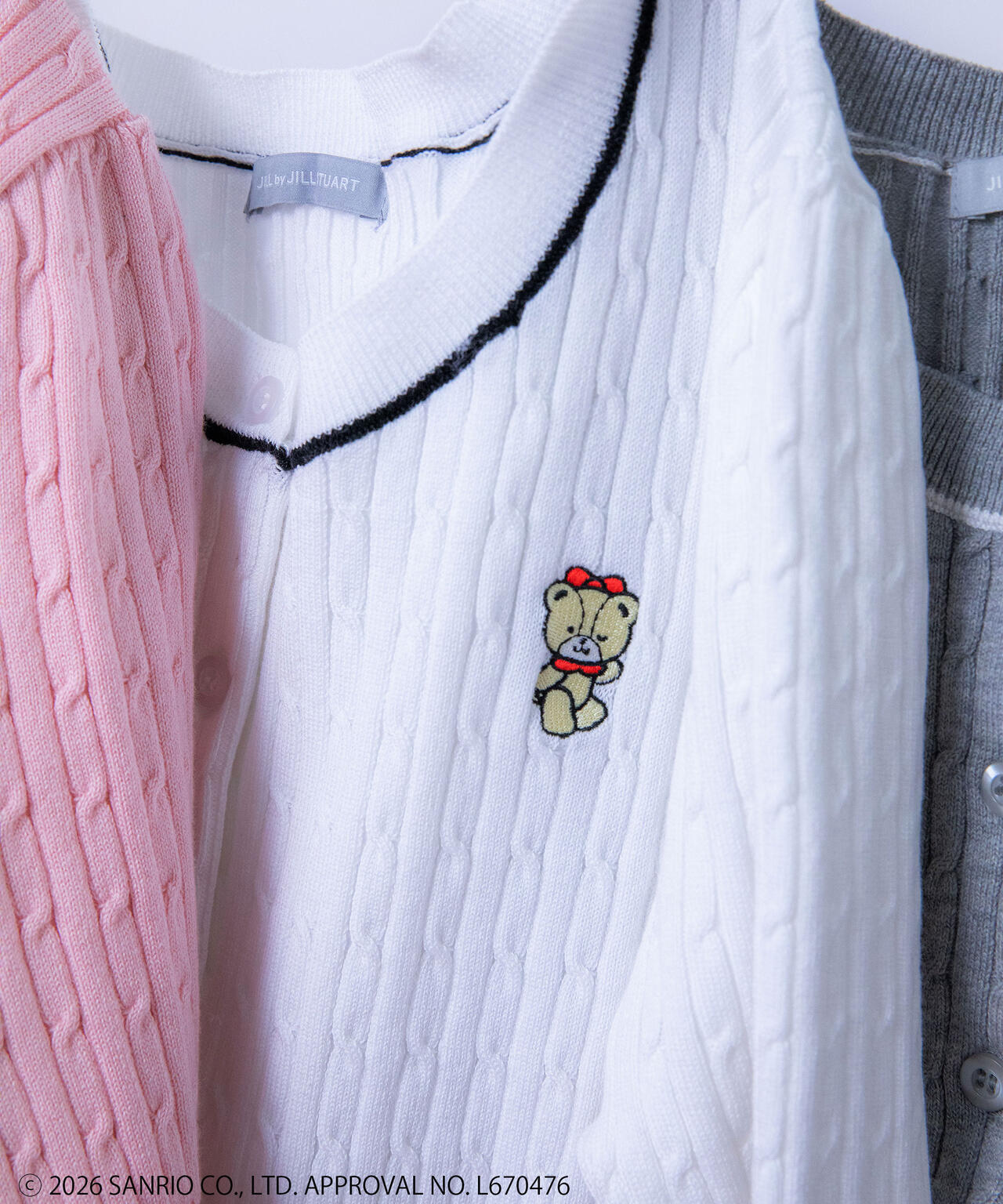 タイニーチャムミニケーブルカーデトップス