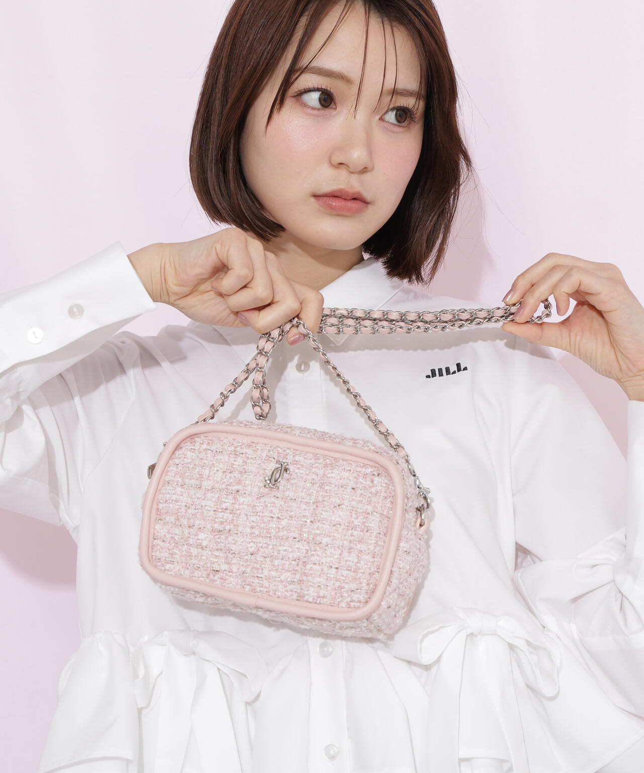 パイピングショルダーバッグ