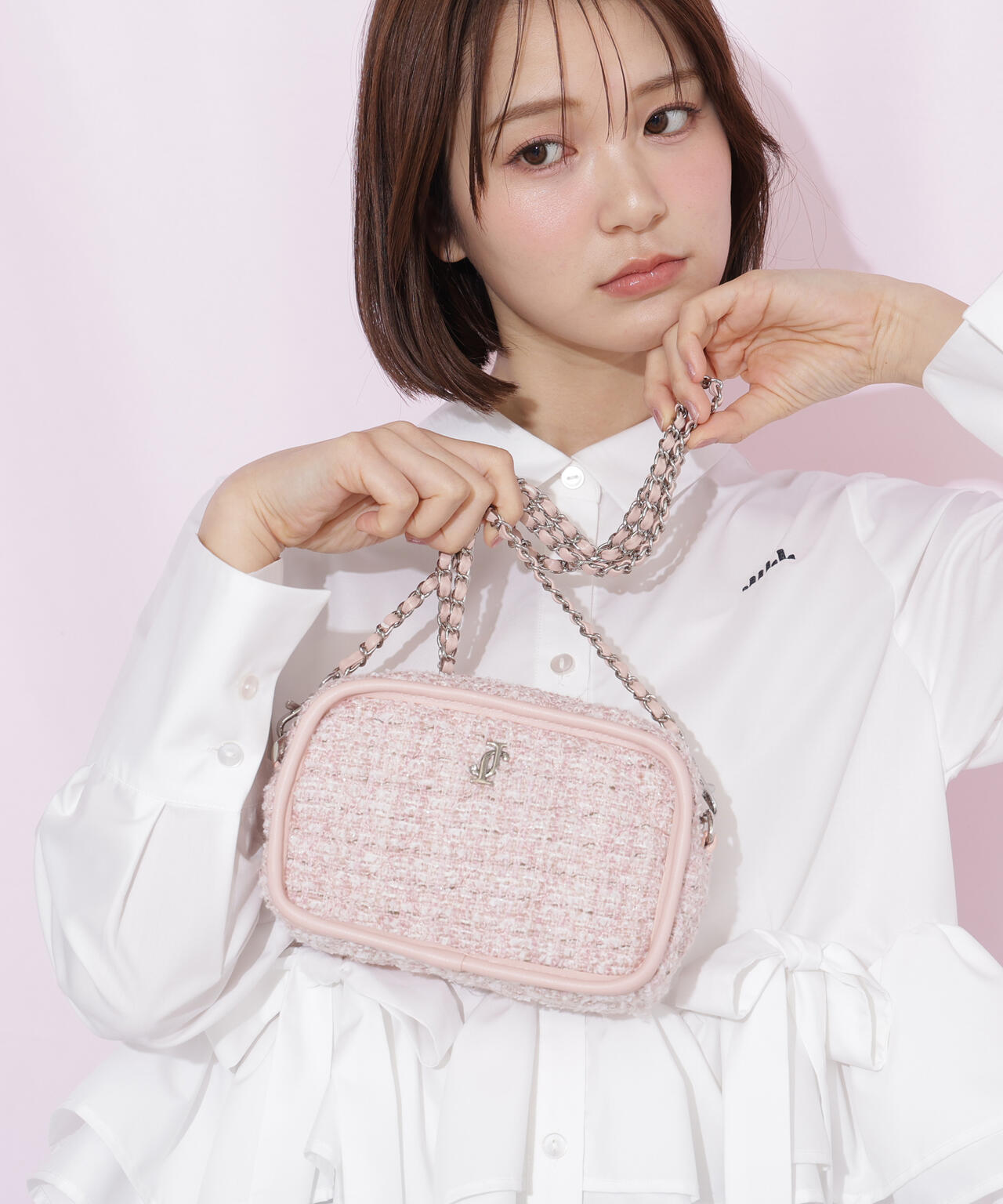 パイピングショルダーバッグ