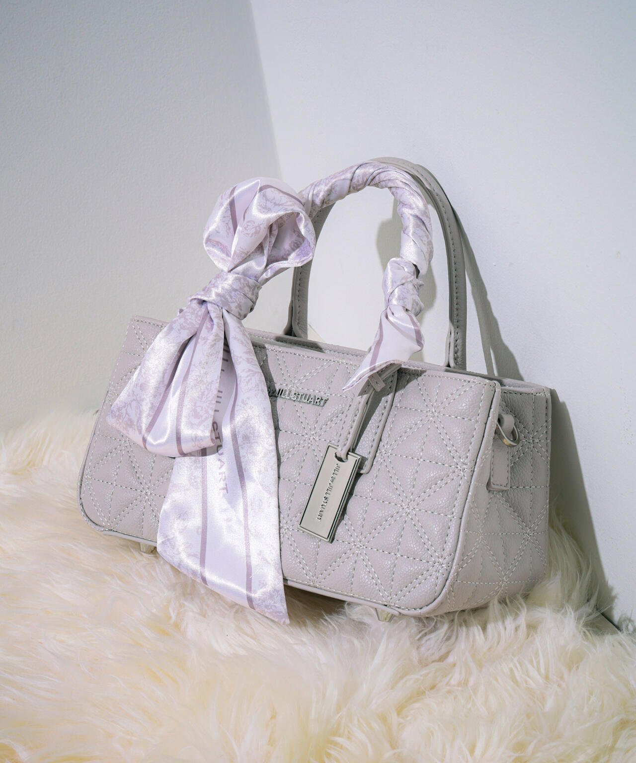 スカーフキルティングトートバッグ