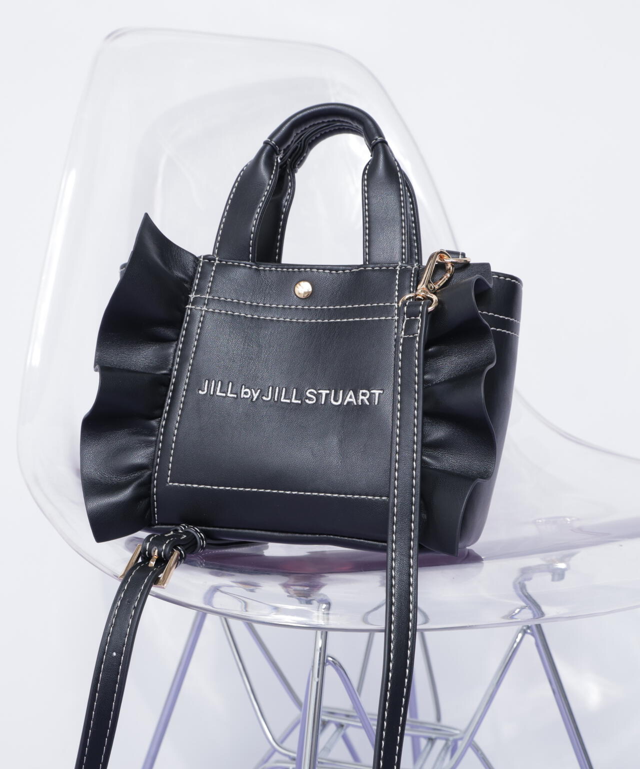ジルバイジルスチュアート美品  黒 レザー フリルトートミニ＞フェイクレザー | JILL by JILL STUART（ジル バイ