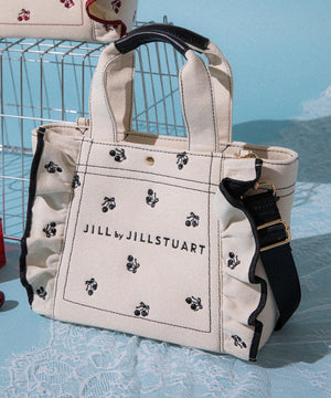 160cm 着用サイズ：FR