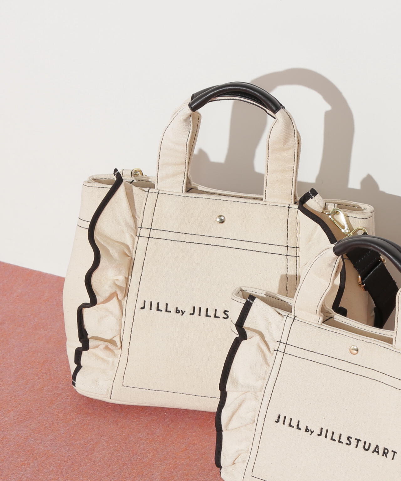 新品☆ジルバイジルスチュアート フリルトート大 フリルトート大 | JILL by JILL STUART（ジル バイ ジルスチュアート