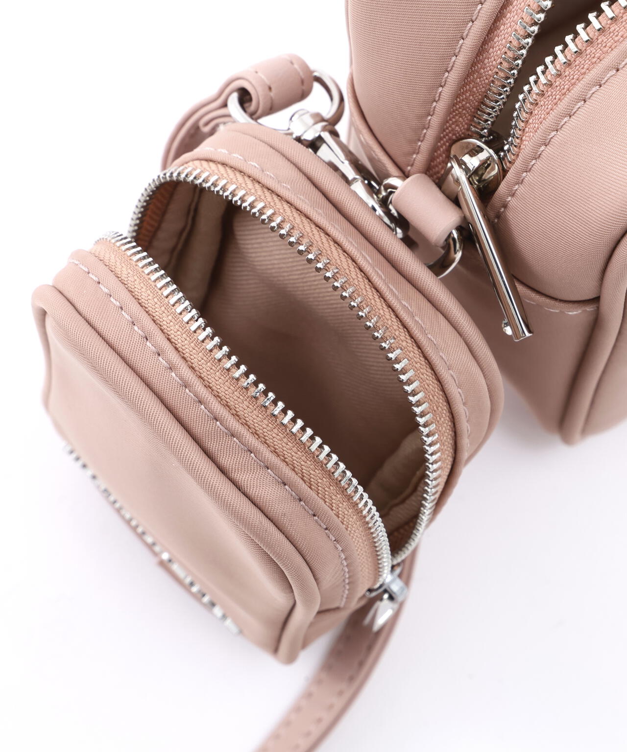 Wink J マルチユースポシェット | JILL by JILL STUART（ジル バイ