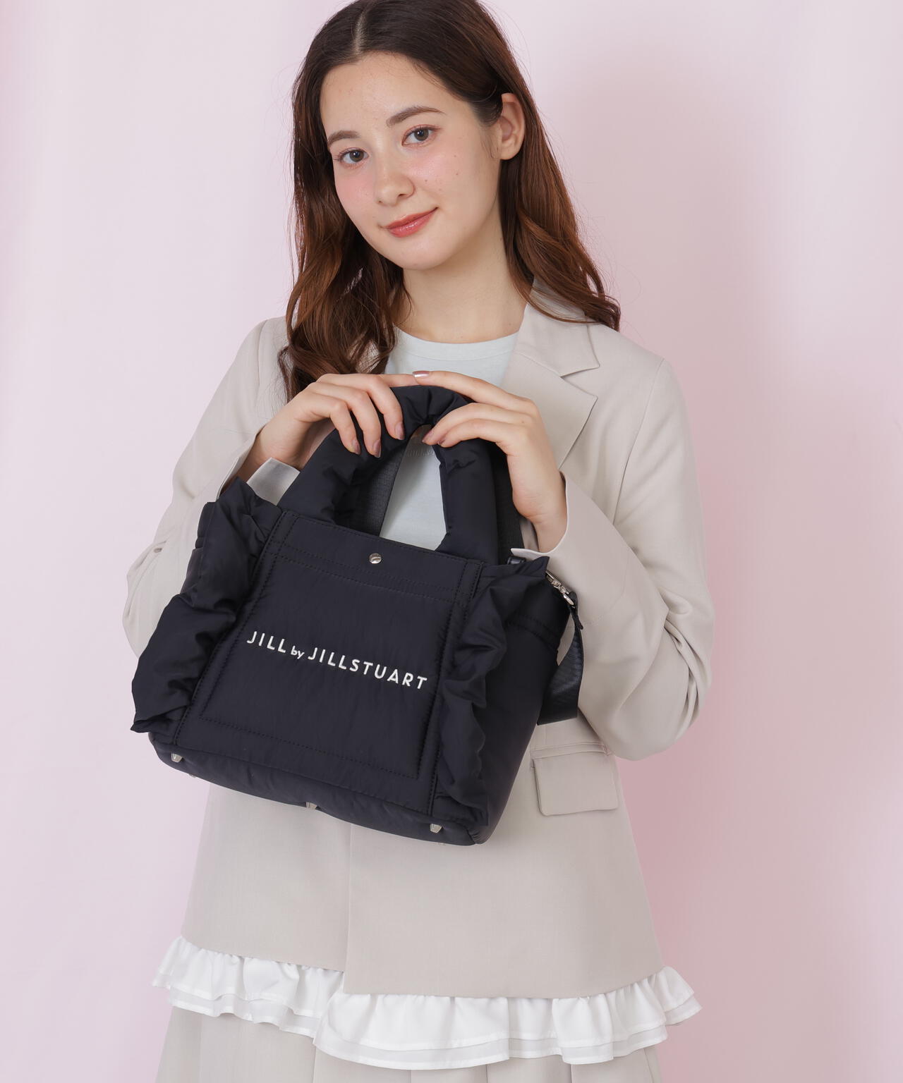 パフフリルトート