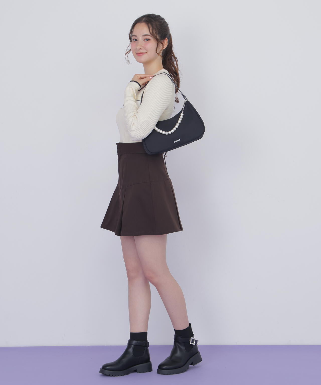 ワンハンドルハーフムーンバッグ