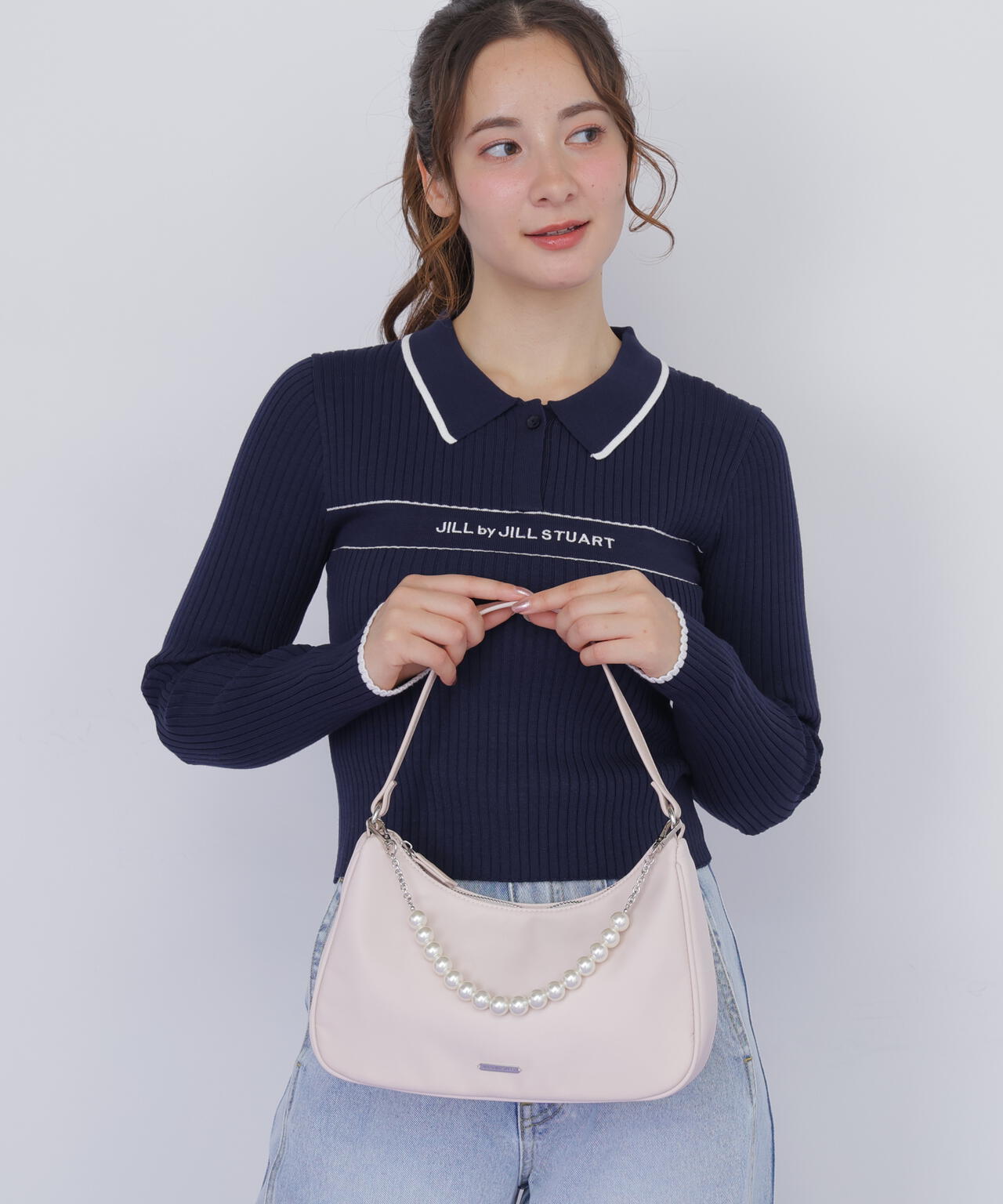 ワンハンドルハーフムーンバッグ