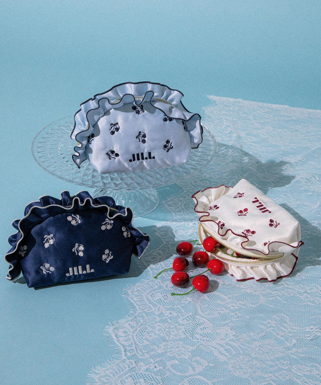 Cherryシリーズ＞フリルポーチ | JILL by JILL STUART（ジル バイ ジル