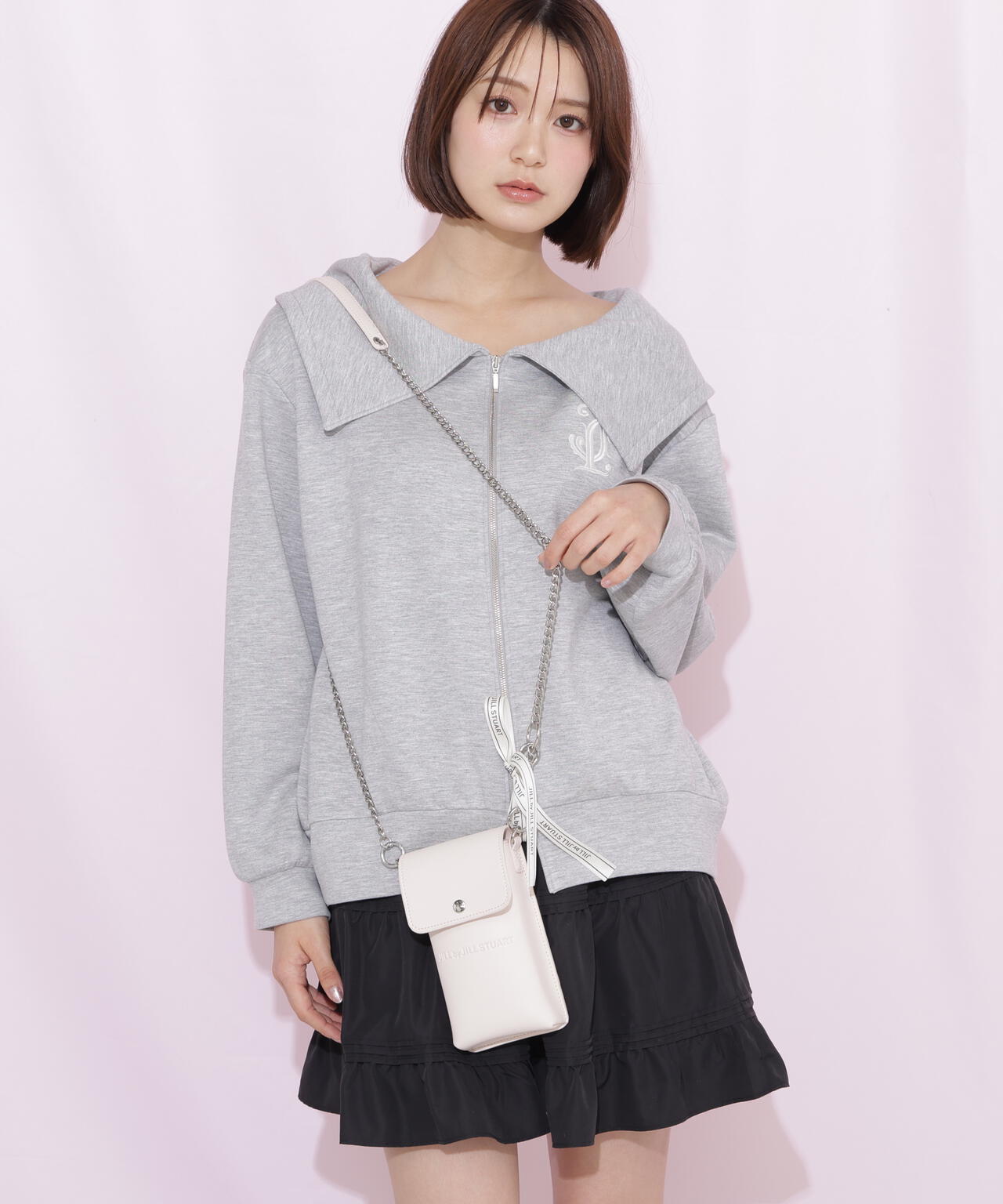 チャーム付きマルチポシェット | JILL by JILL STUART（ジル バイ ジル