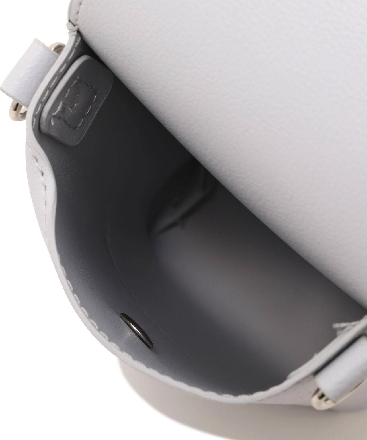 チャーム付きマルチポシェット