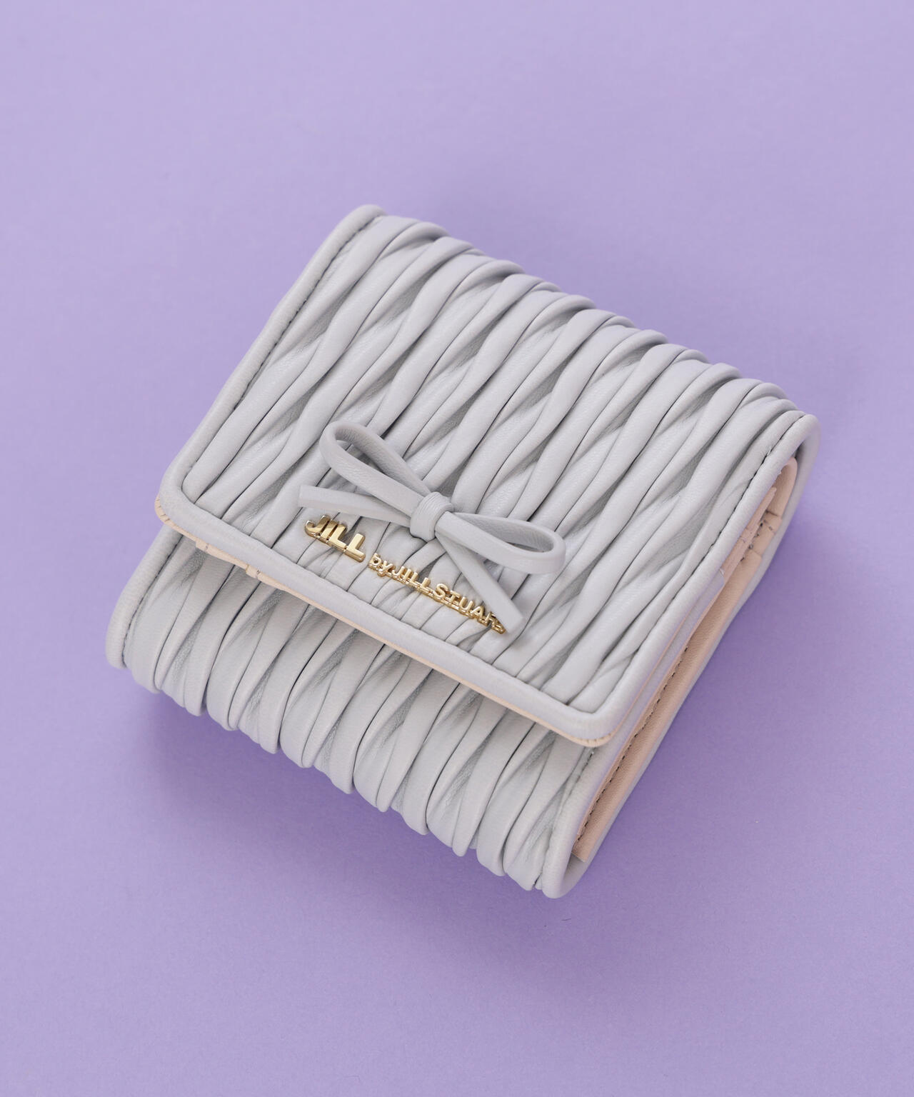 ミニリボンパフィフラップウォレット