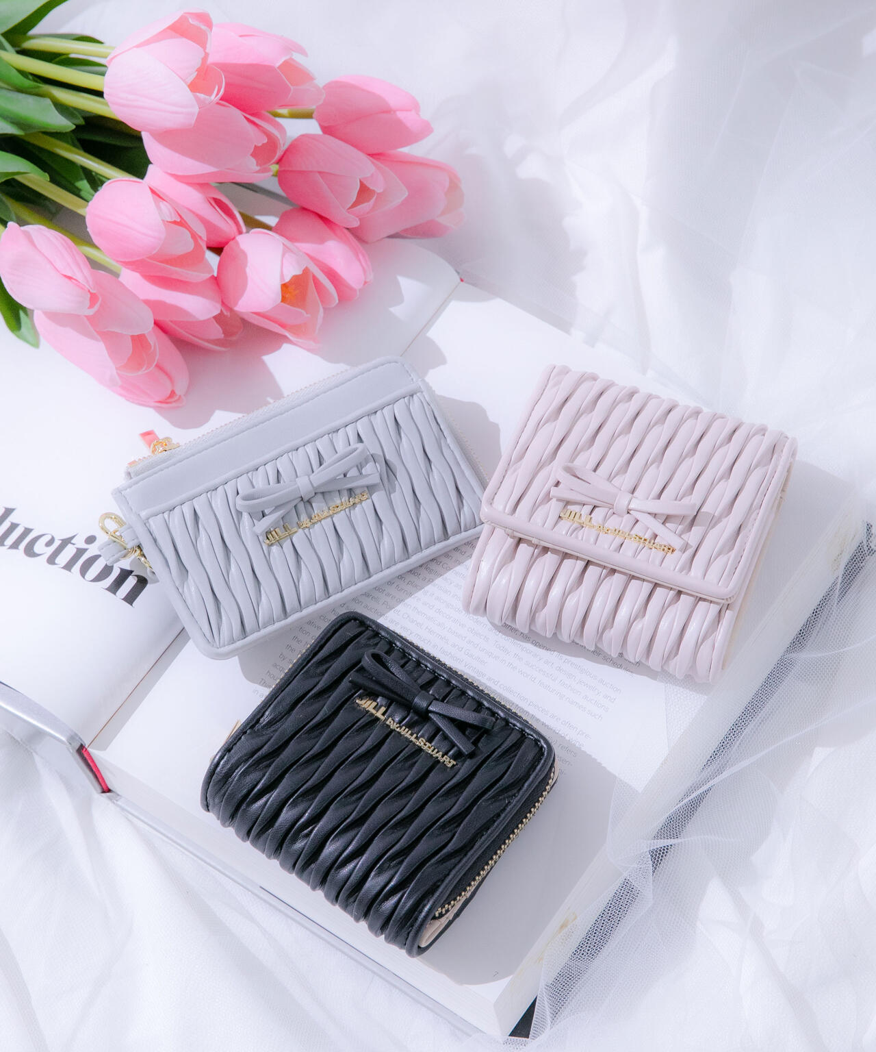 ミニリボンパフィフラグメントケース | JILL by JILL STUART（ジル