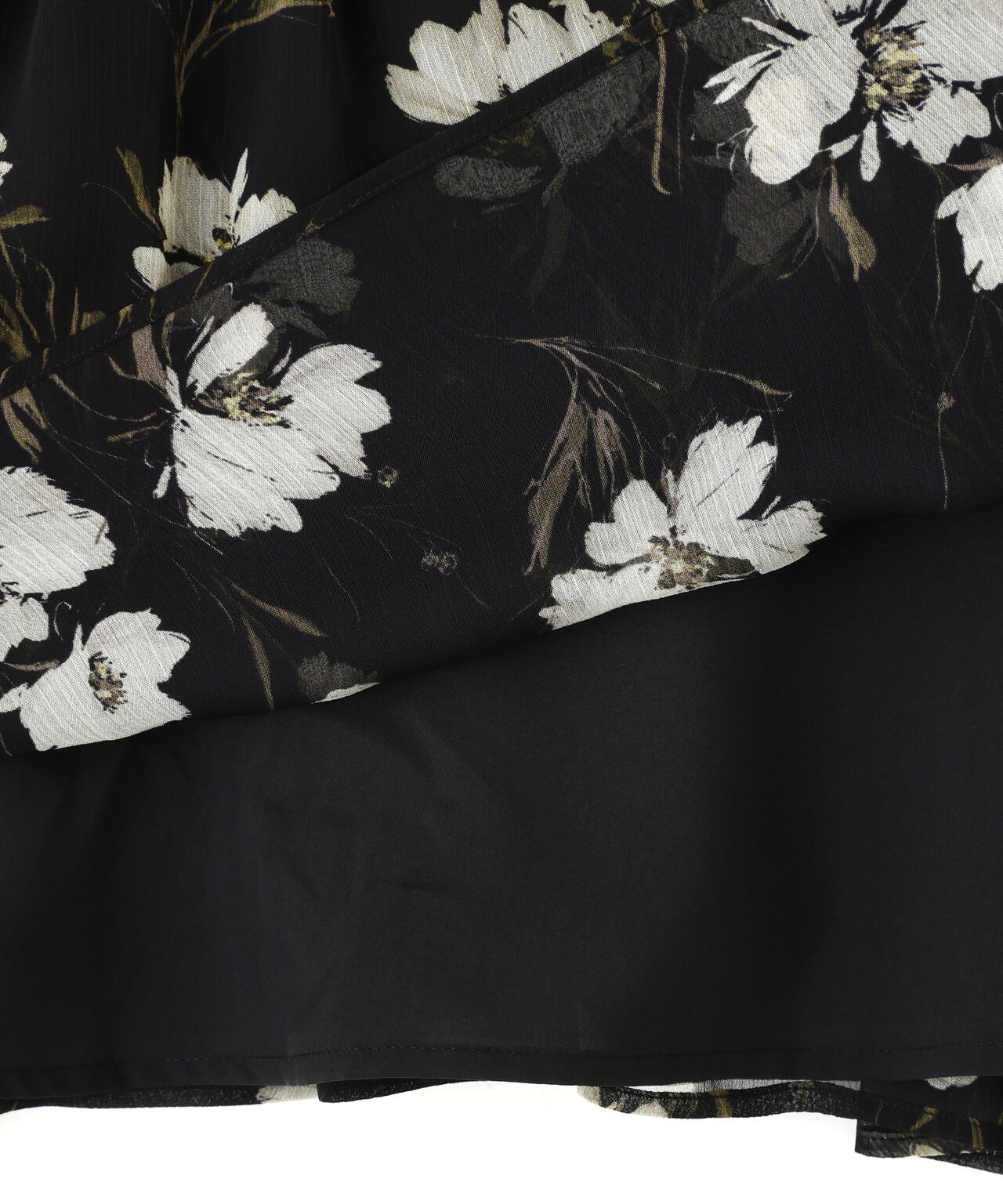 RIBBONシリーズ〉ティアードチュニックブラウス | JILL by JILL STUART
