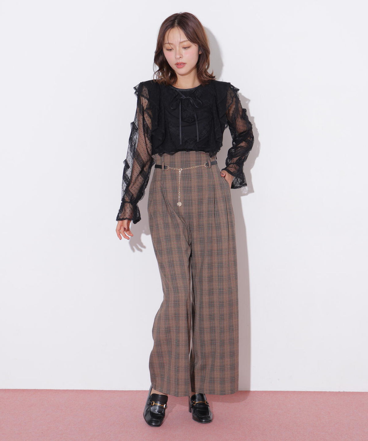 167cm 着用サイズ：FR