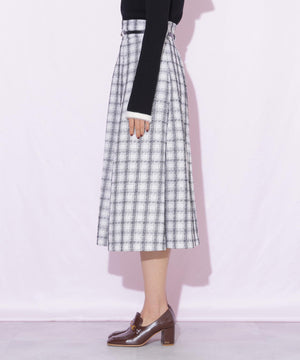 170cm 着用サイズ：FR