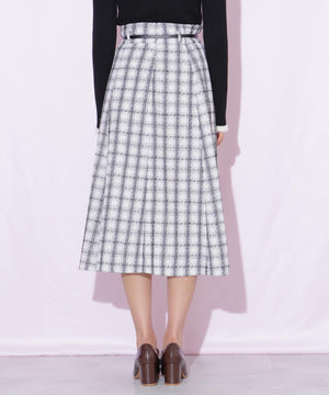 170cm 着用サイズ：FR