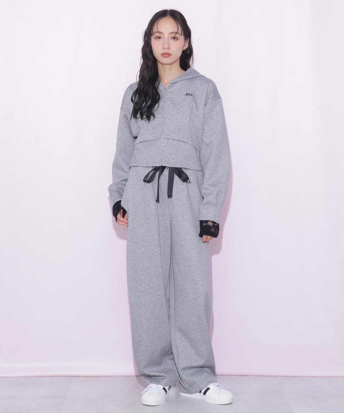 160cm 着用サイズ：FR
