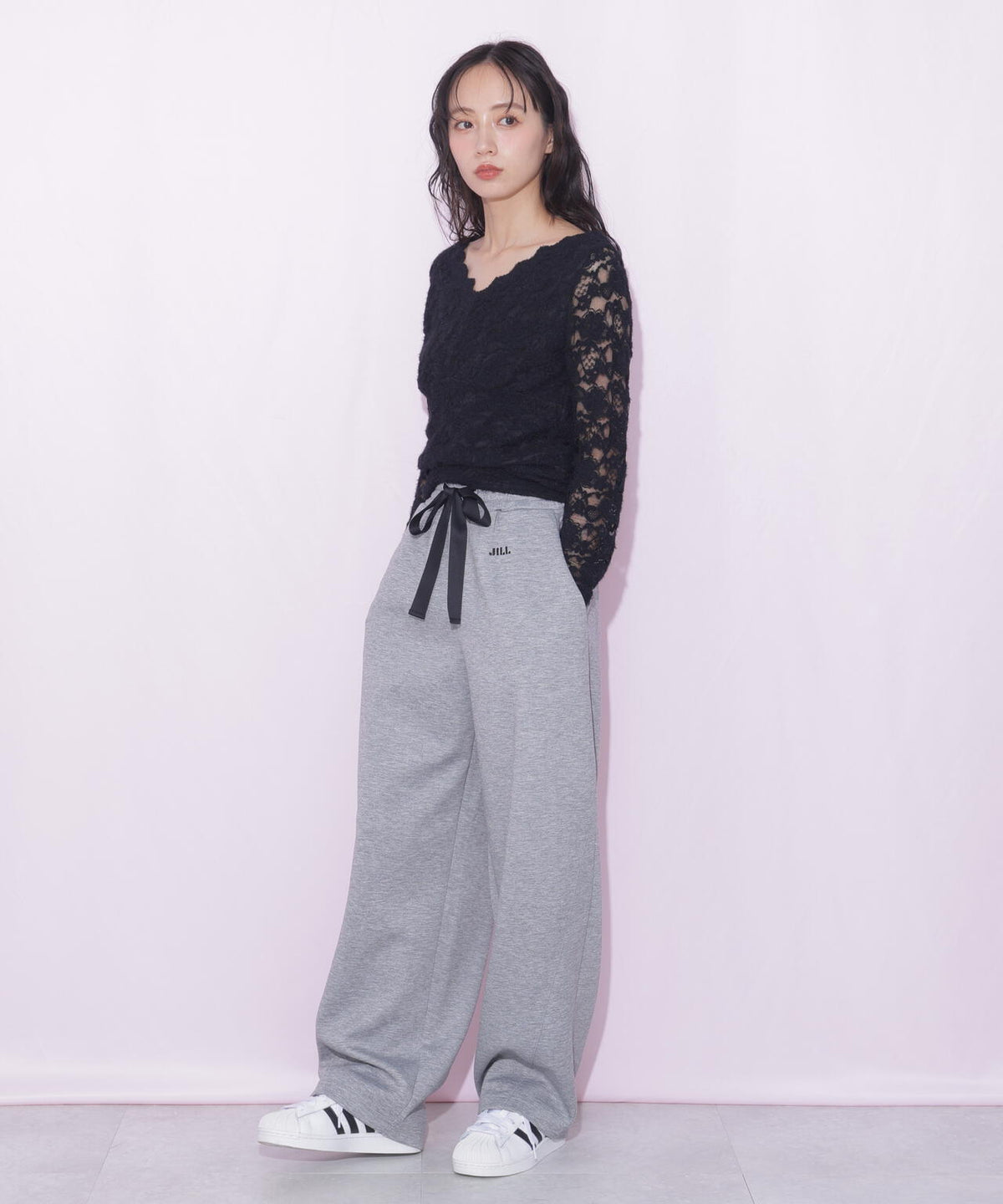 160cm 着用サイズ：FR