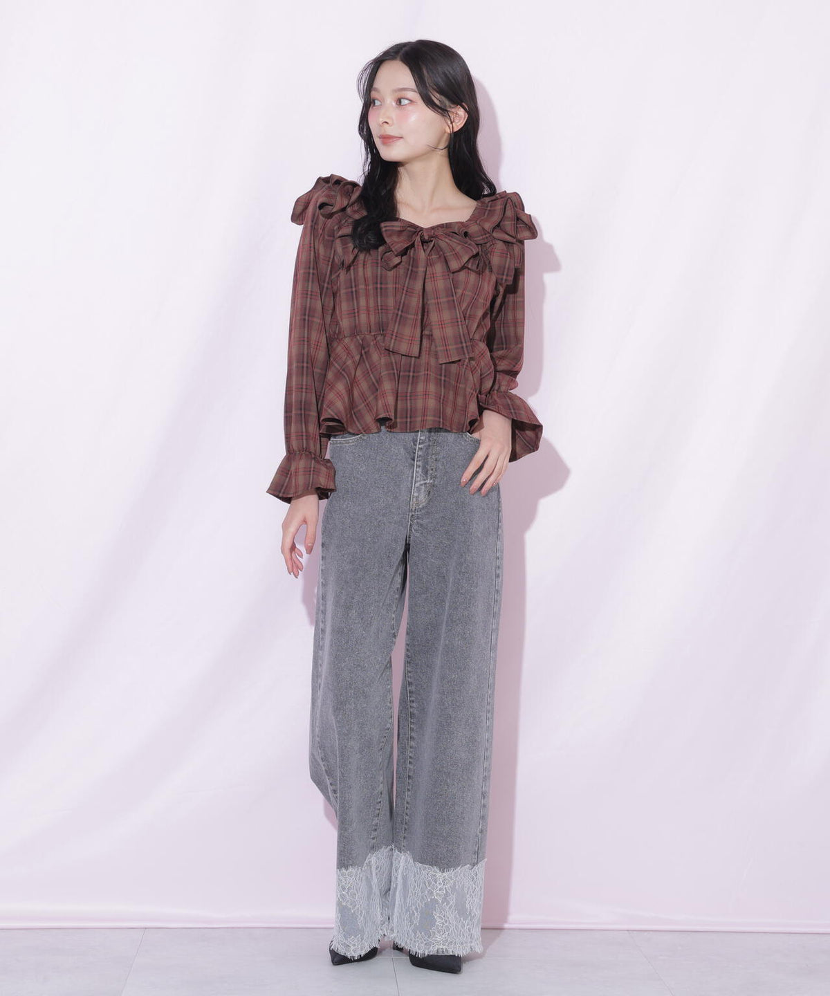 裾レースワイドデニムパンツ