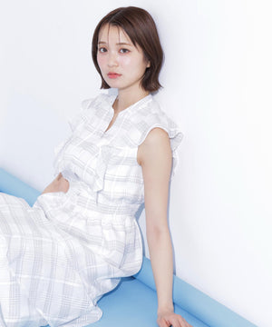 162cm 着用サイズ：FR