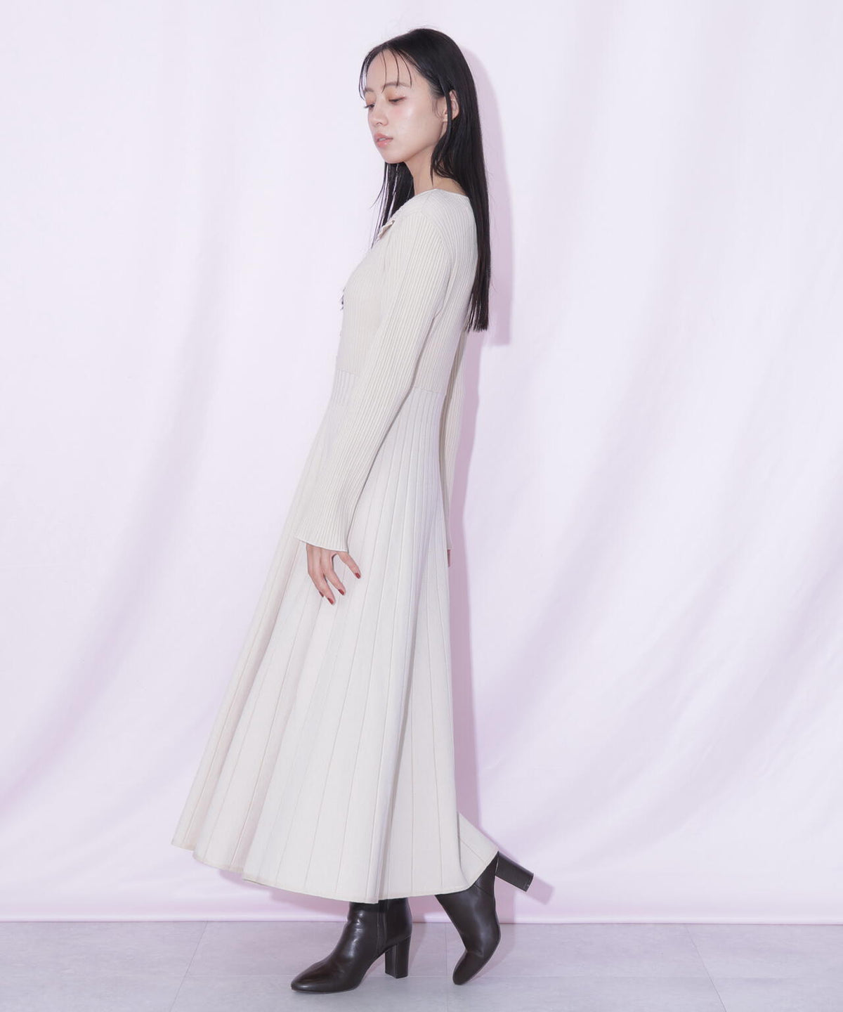 160cm 着用サイズ：FR