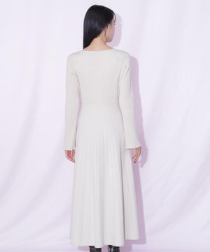160cm 着用サイズ：FR