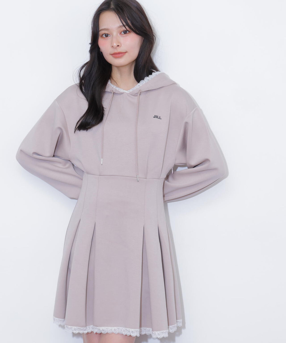 162cm 着用サイズ：FR