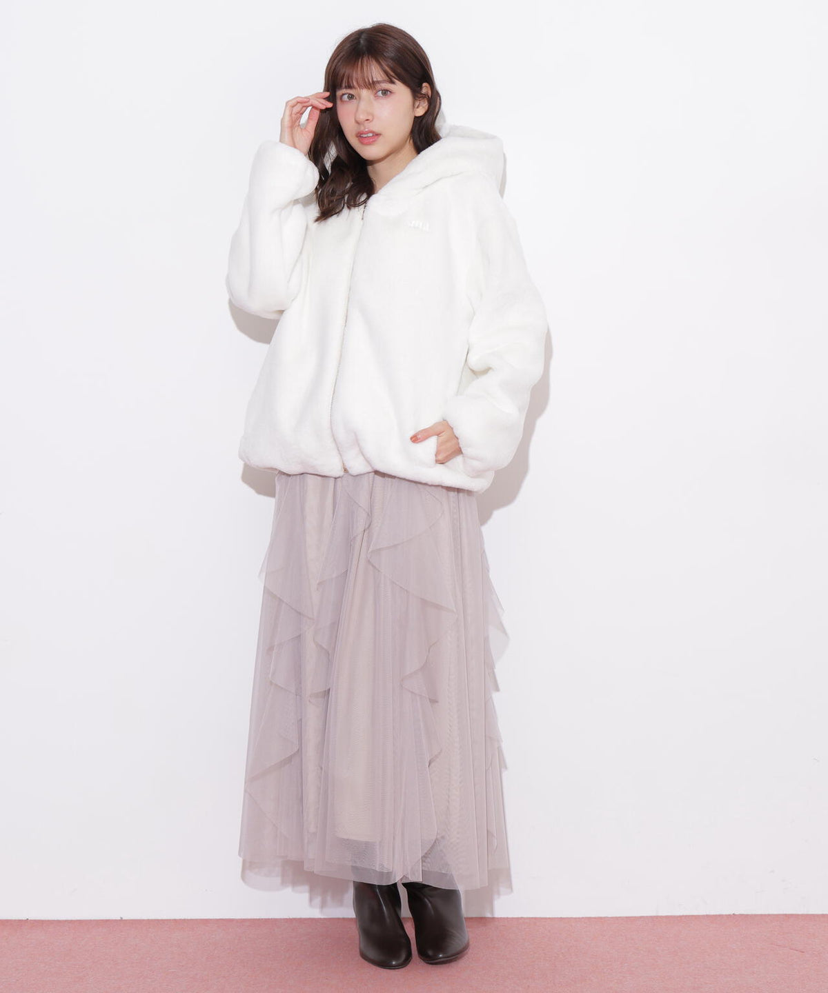 161cm 着用サイズ：FR