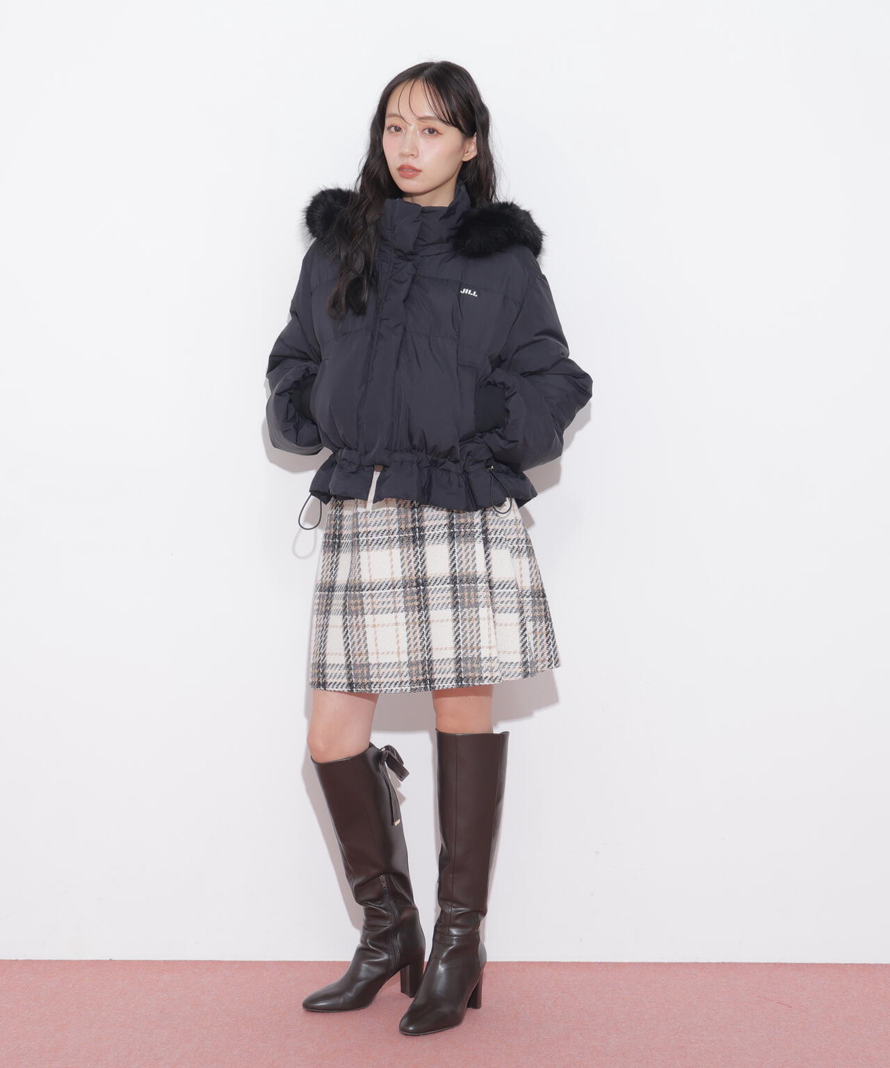 フェイクファー付きペプラムショートダウン | JILL by JILL STUART