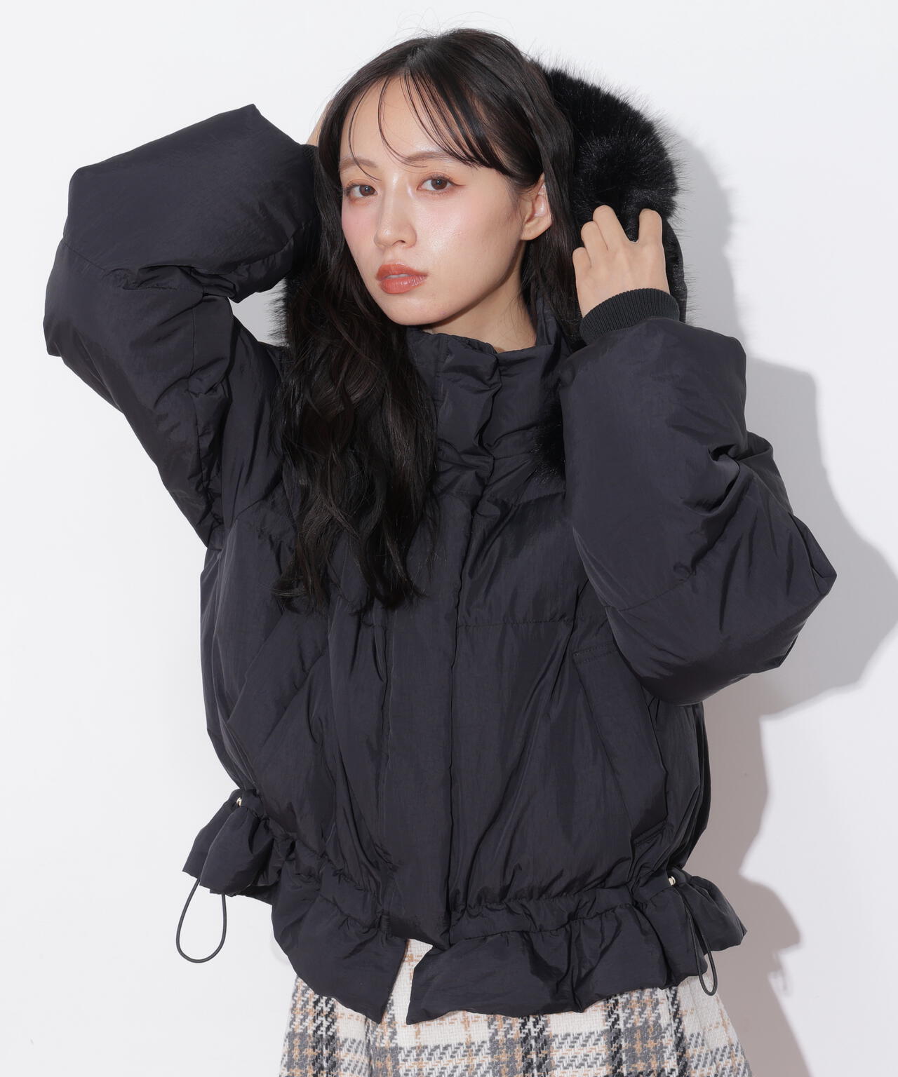 フェイクファー付きペプラムショートダウン | JILL by JILL STUART