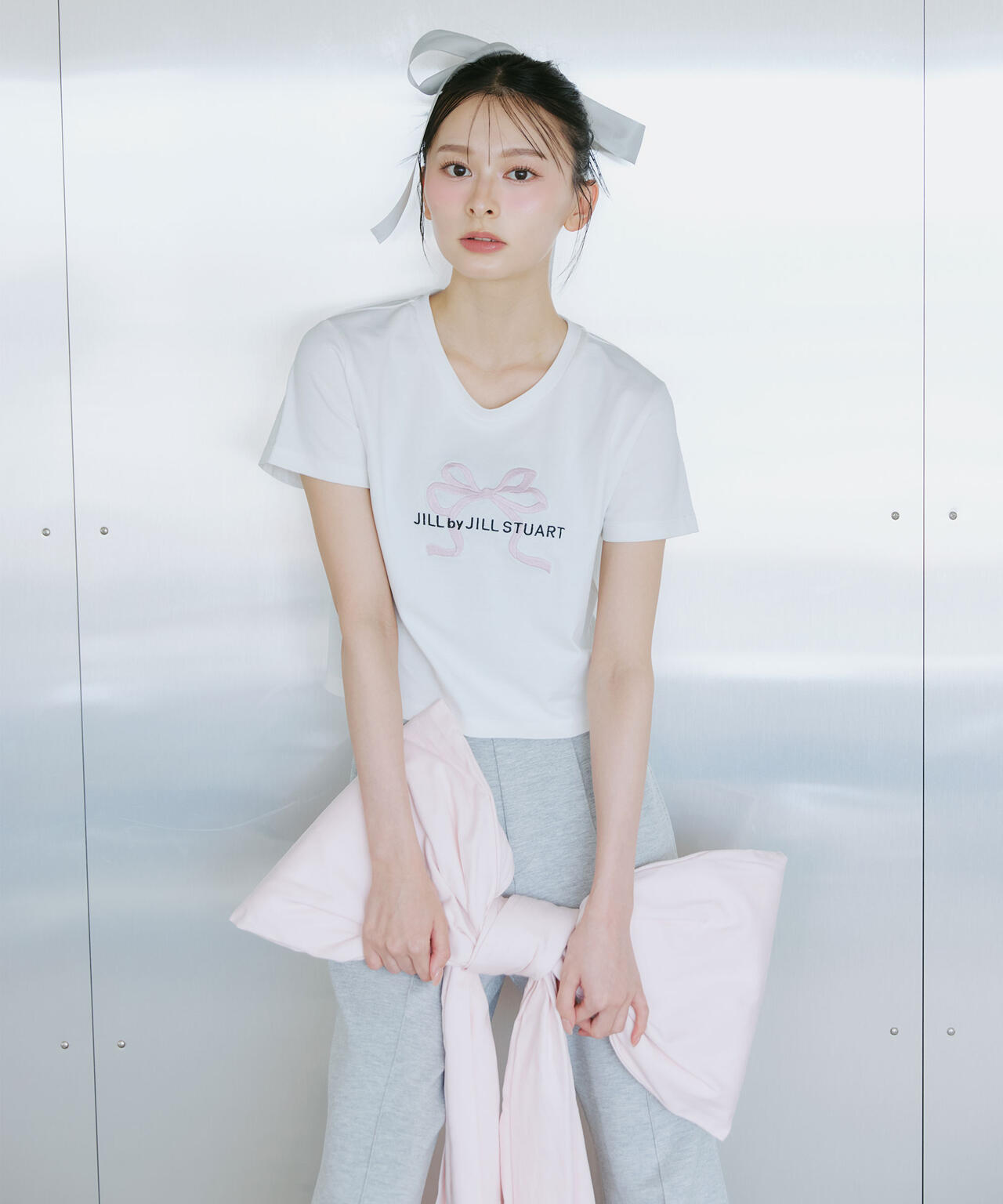 RIBBONシリーズ〉フロントロゴTシャツ | JILL by JILL STUART（ジル