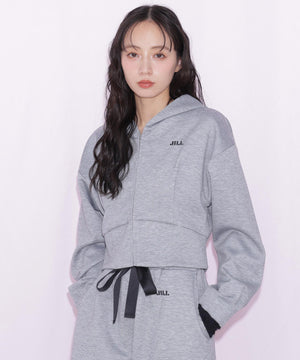 160cm 着用サイズ：FR