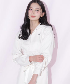 162cm 着用サイズ：FR