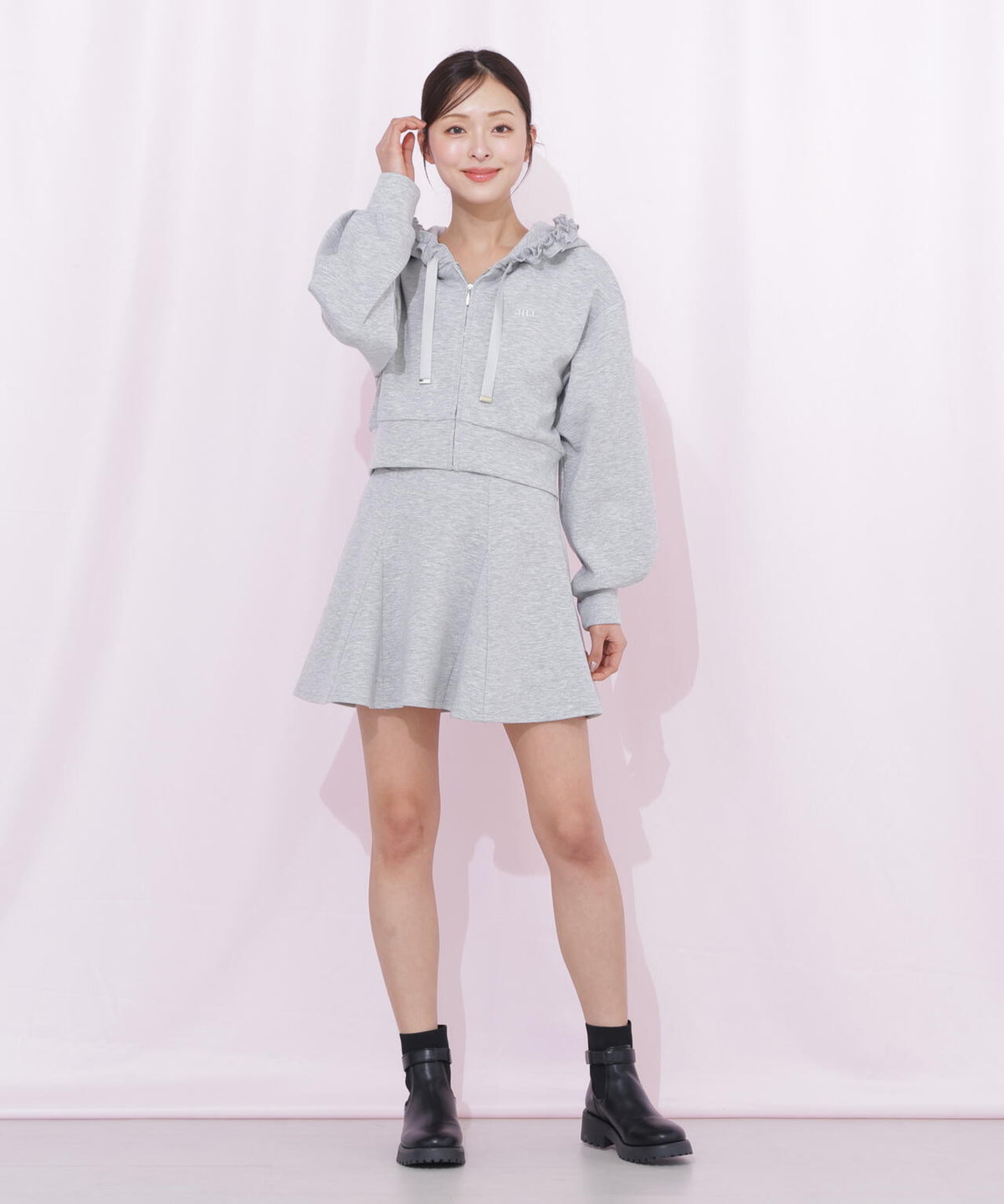 170cm 着用サイズ：FR