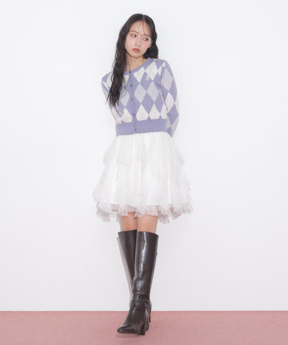 160cm 着用サイズ：FR
