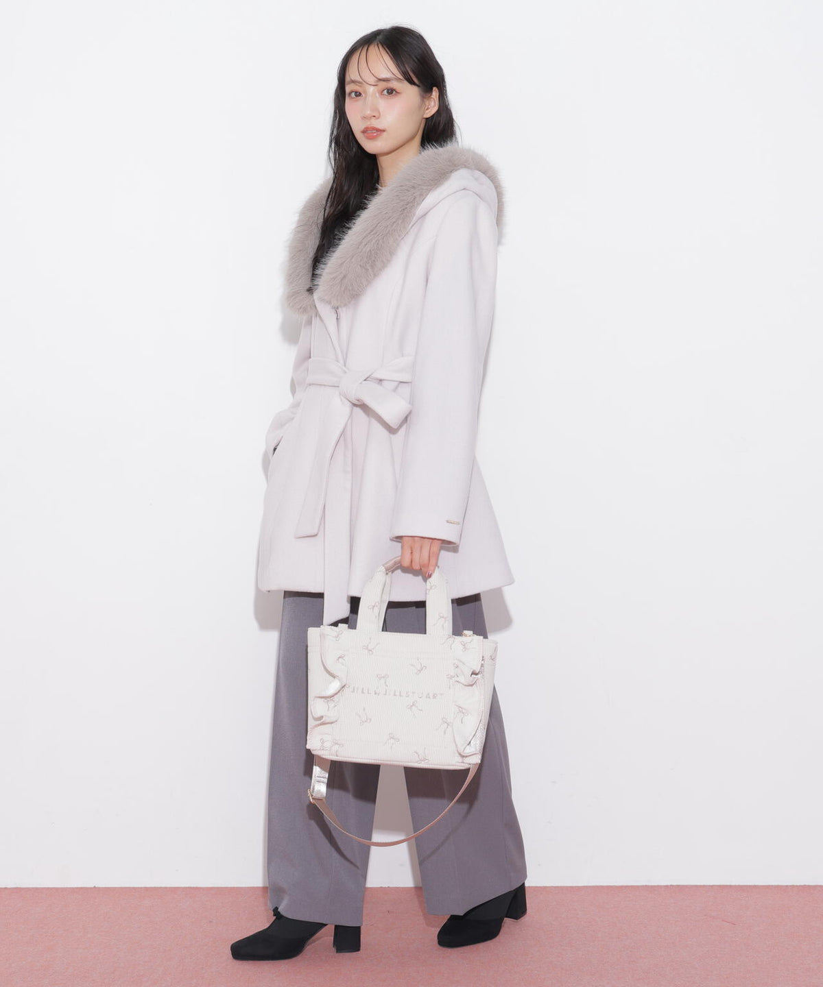 160cm 着用サイズ：FR