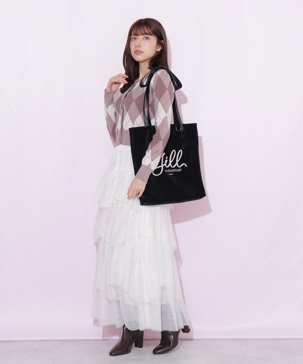 161cm 着用サイズ：FR
