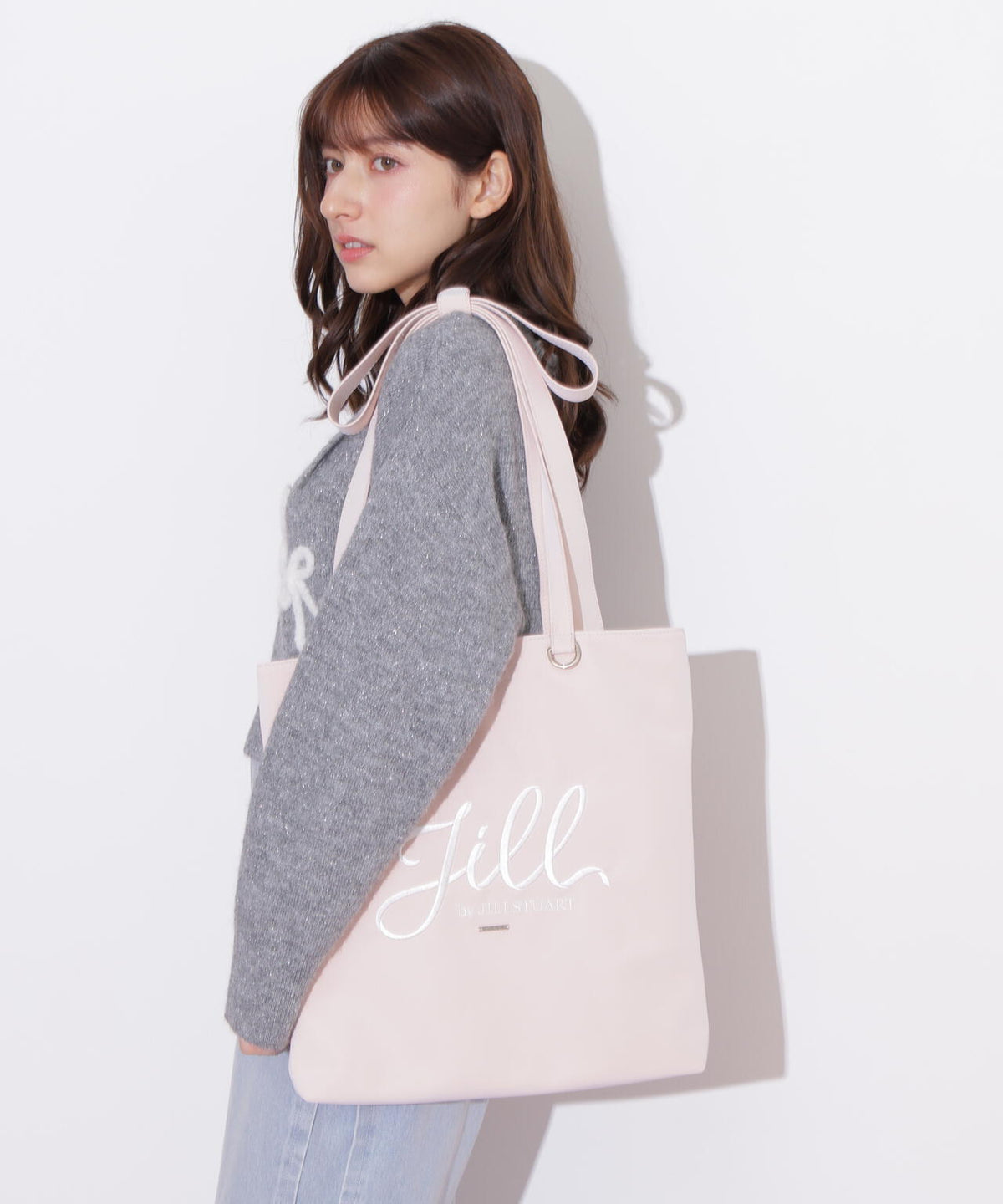 161cm 着用サイズ：FR