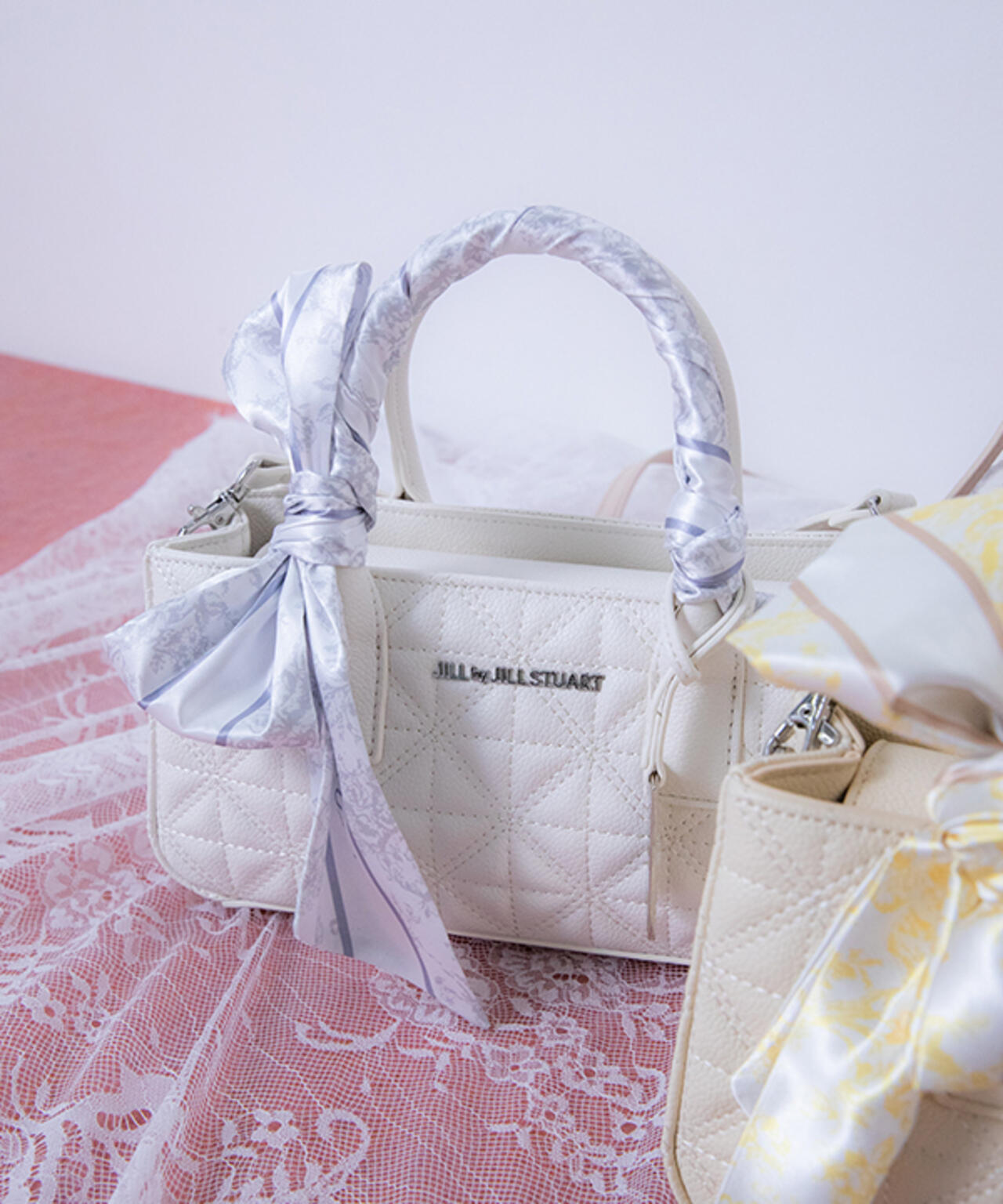 スカーフキルティングトート