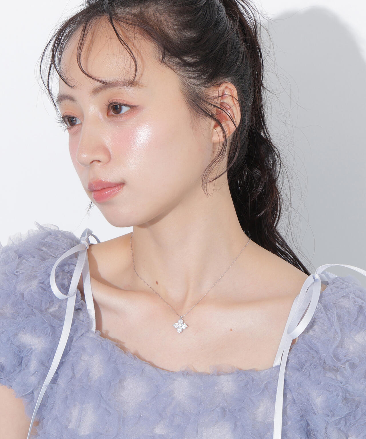 Cubic 大粒クローバーネックレス | JILL by JILL STUART（ジル バイ
