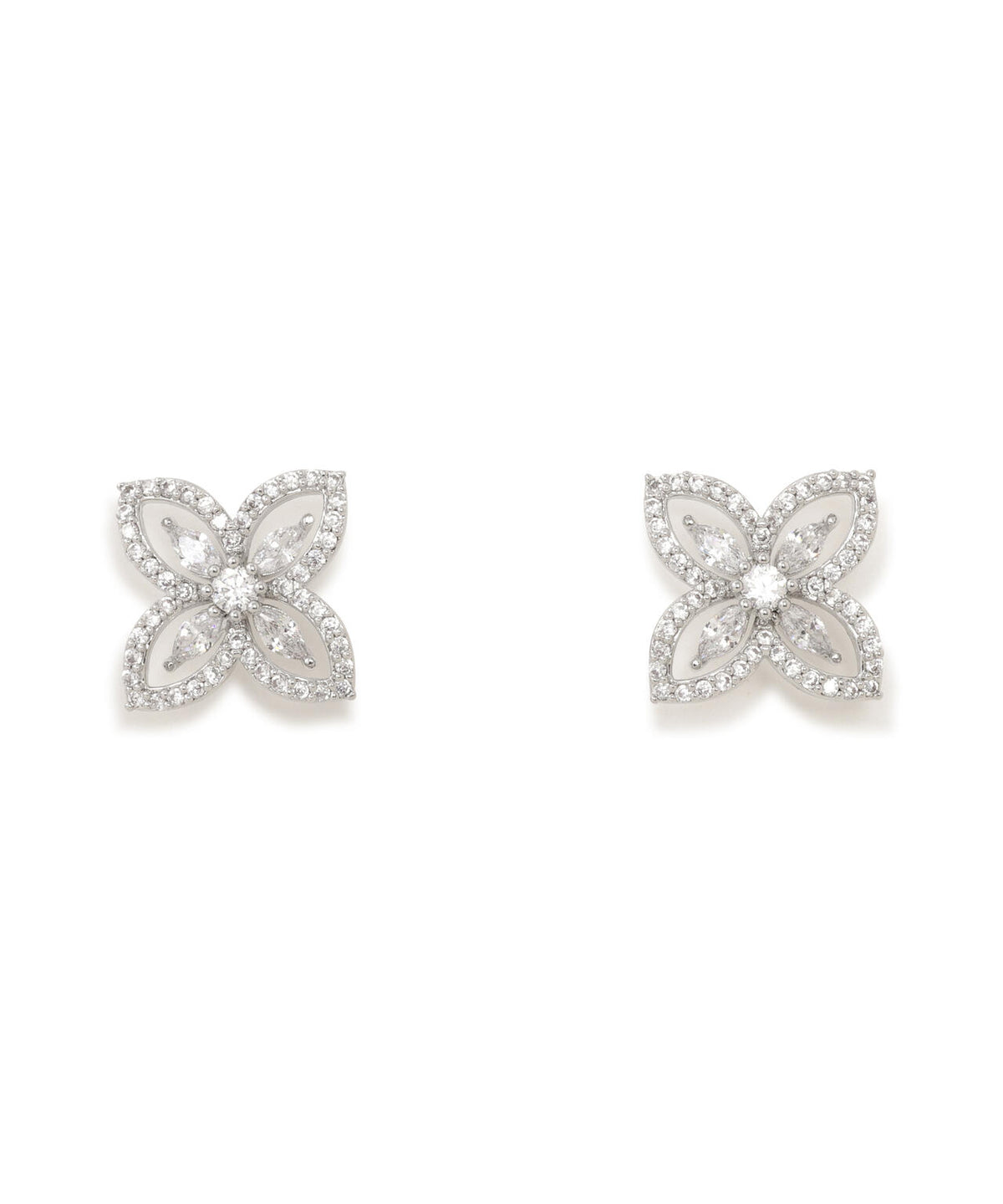 Cubic フラワーピアス