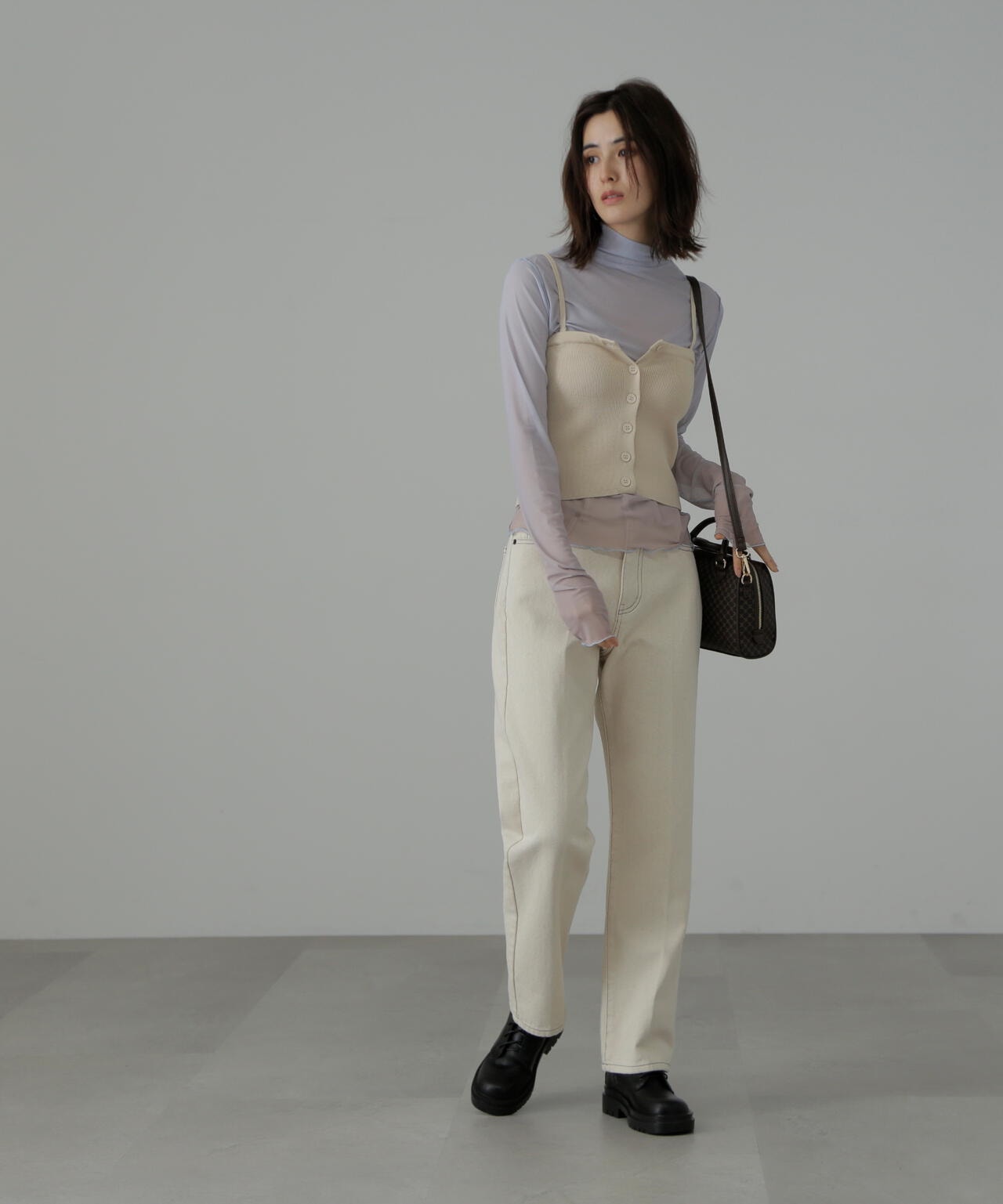 df5044bf-cba2-5bc8-ba54-cb801d25f3b5_Image