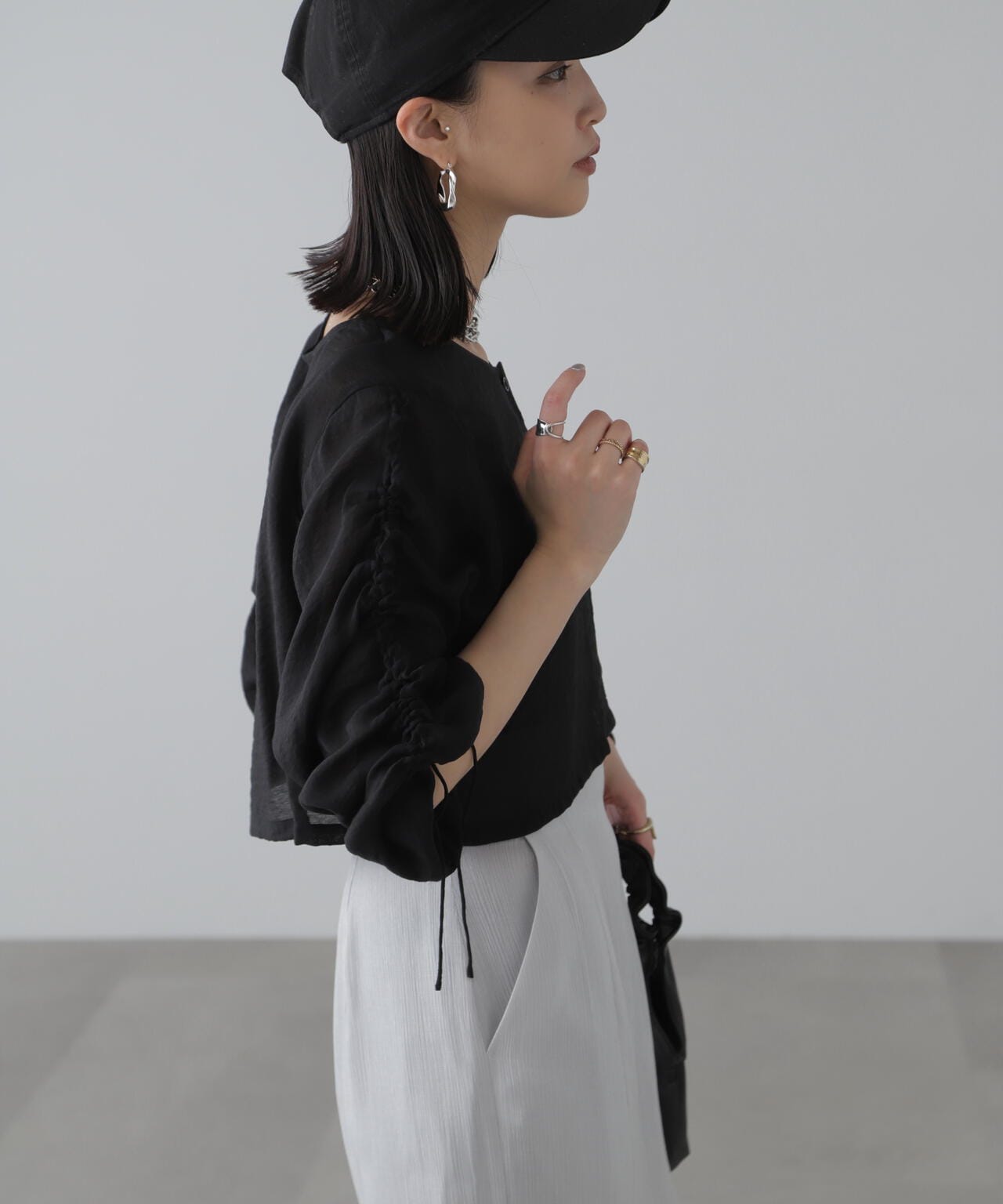 ［グレーカラーWEB限定］袖ドロストギャザーボレロ